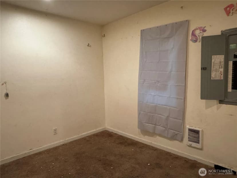 Property photo for 12243 16th Avenue S, Seattle photo 18
