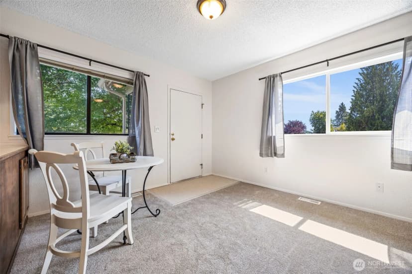 Property photo for 7321 31st Avenue Sw, Seattle photo 4