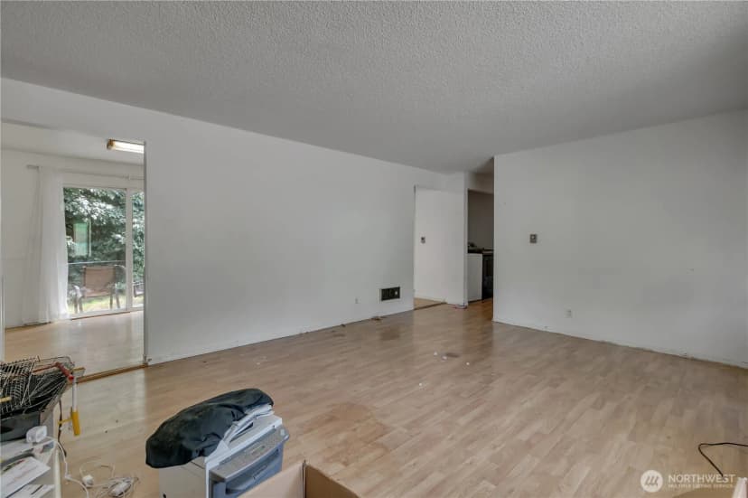 Property photo for 9175 Lawrence Drive Se, Port Orchard photo 4