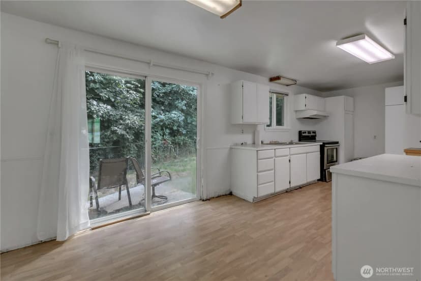 Property photo for 9175 Lawrence Drive Se, Port Orchard photo 9