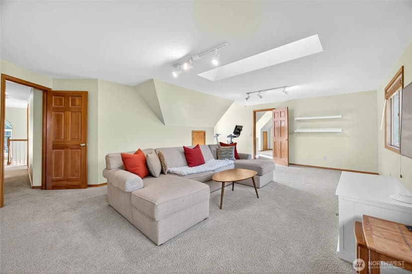 Property photo for 18330 85th Place W, Edmonds photo 30