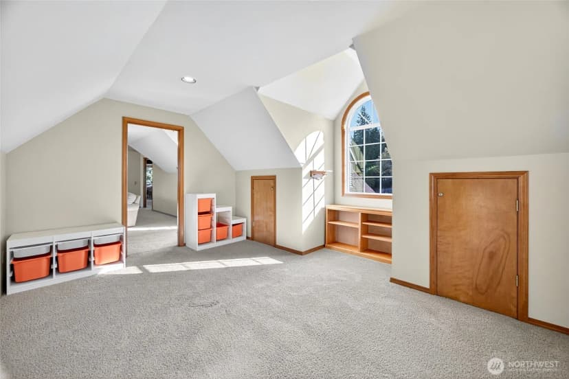 Property photo for 18330 85th Place W, Edmonds photo 33