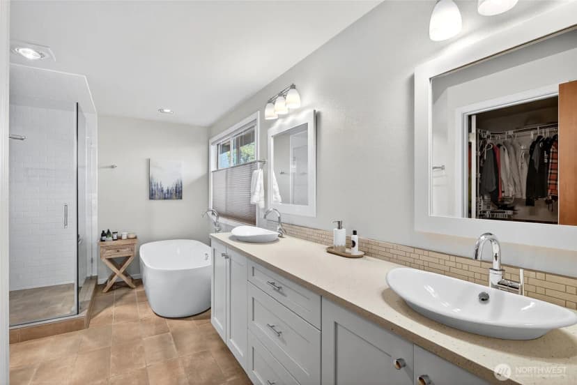 Property photo for 18330 85th Place W, Edmonds photo 22
