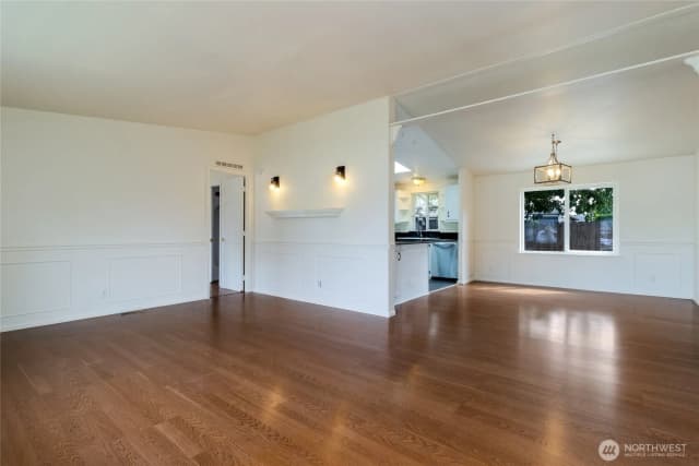 Property photo for 314 Ne Cargill Avenue, College Place photo 2