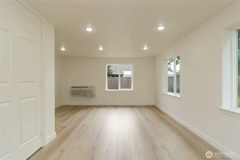 Property photo for 314 Ne Cargill Avenue, College Place photo 17
