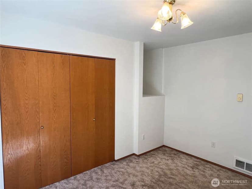Property photo for 593 Prospect Avenue, Port Townsend photo 21