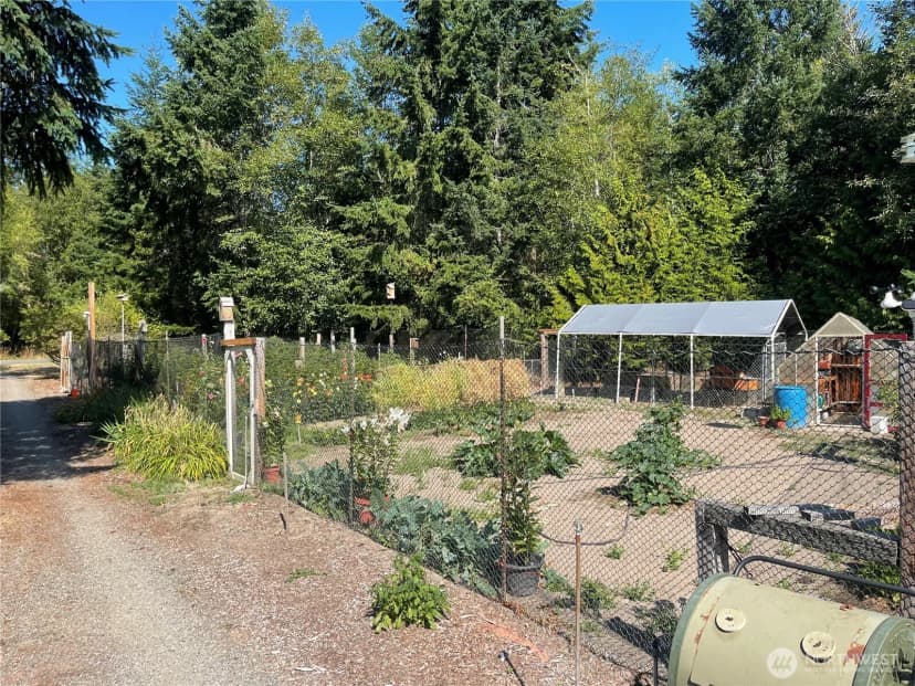 Property photo for 593 Prospect Avenue, Port Townsend photo 34