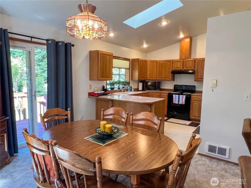 Property photo for 593 Prospect Avenue, Port Townsend photo 10