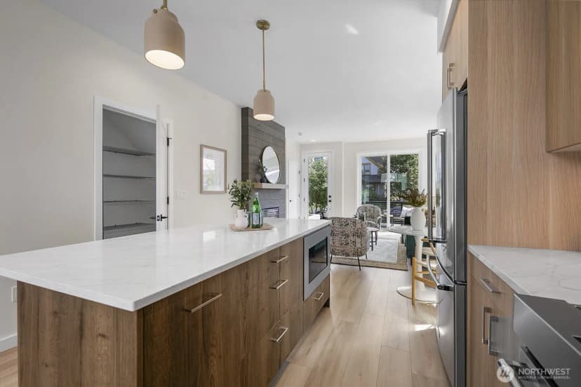 Property photo for 1742 A Nw 62nd Street, Seattle photo 11