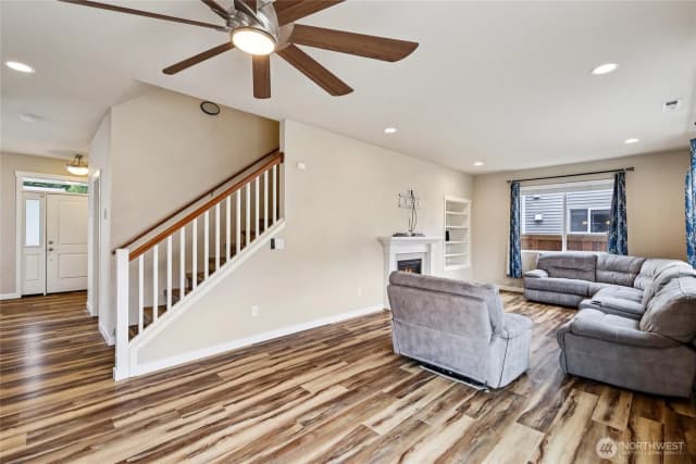 Property photo for 4707 Mount Baker Loop, Mount Vernon photo 4