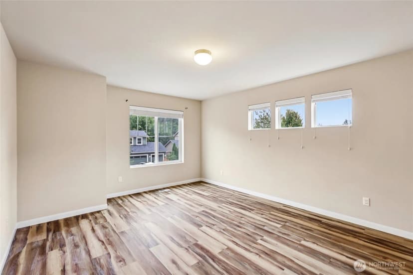 Property photo for 4707 Mount Baker Loop, Mount Vernon photo 12