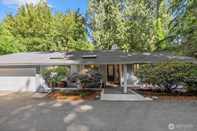 Property photo for 102 Park Avenue Nw, Gig Harbor