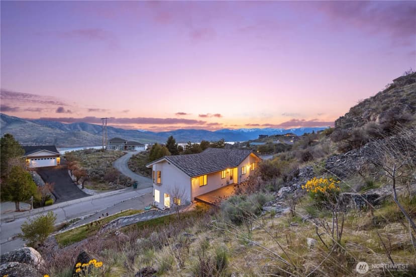 Property photo for 133 Long Drive, Chelan photo 2