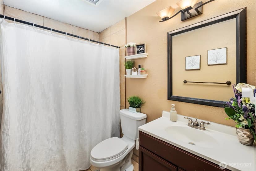Property photo for 137 176th Street E, Spanaway photo 23
