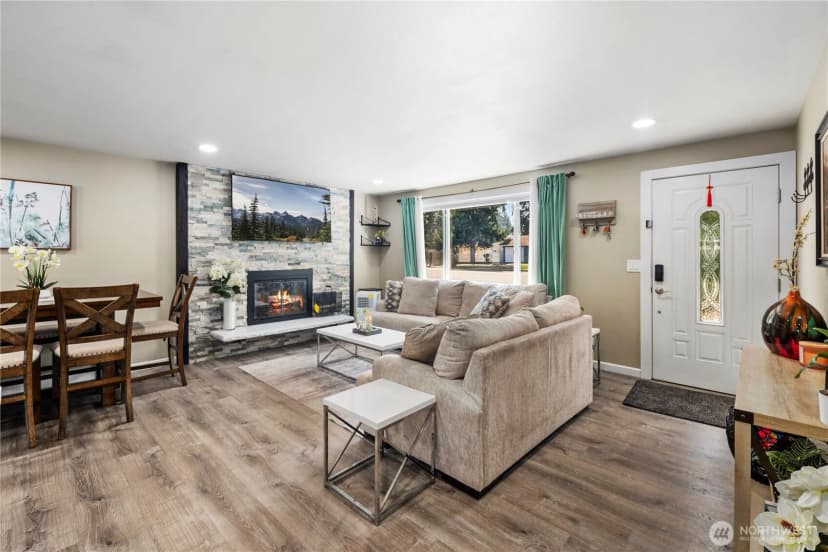 Property photo for 137 176th Street E, Spanaway photo 11