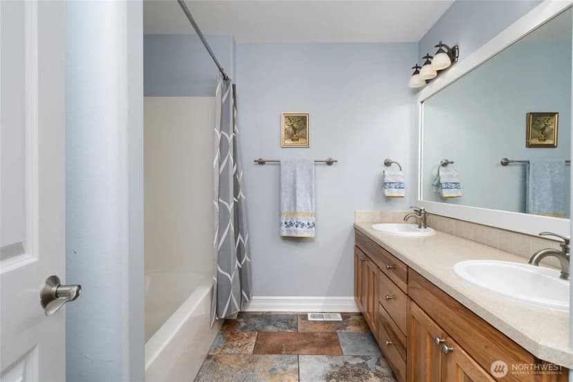 Property photo for 2617 Fir Crest Boulevard, Anacortes photo 27