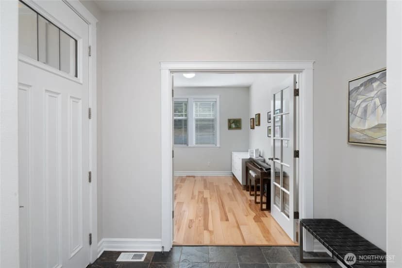 Property photo for 2617 Fir Crest Boulevard, Anacortes photo 5