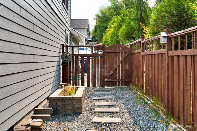 Property photo for 2617 Fir Crest Boulevard, Anacortes photo 39