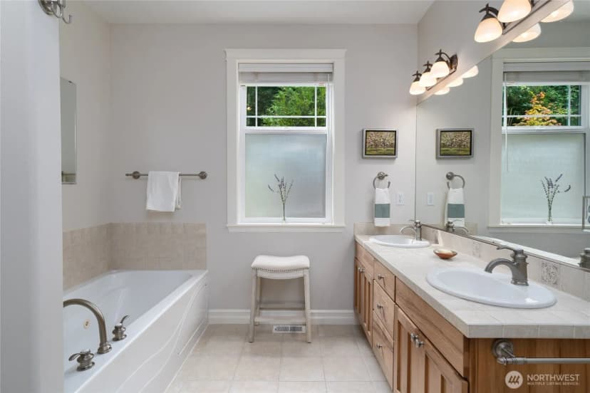 Property photo for 2617 Fir Crest Boulevard, Anacortes photo 16