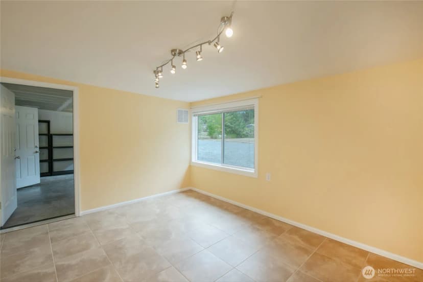Property photo for 1147 36th Avenue Ne, Olympia photo 35