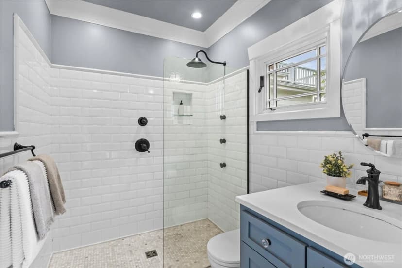 Property photo for 209 Caspers Street, Edmonds photo 21