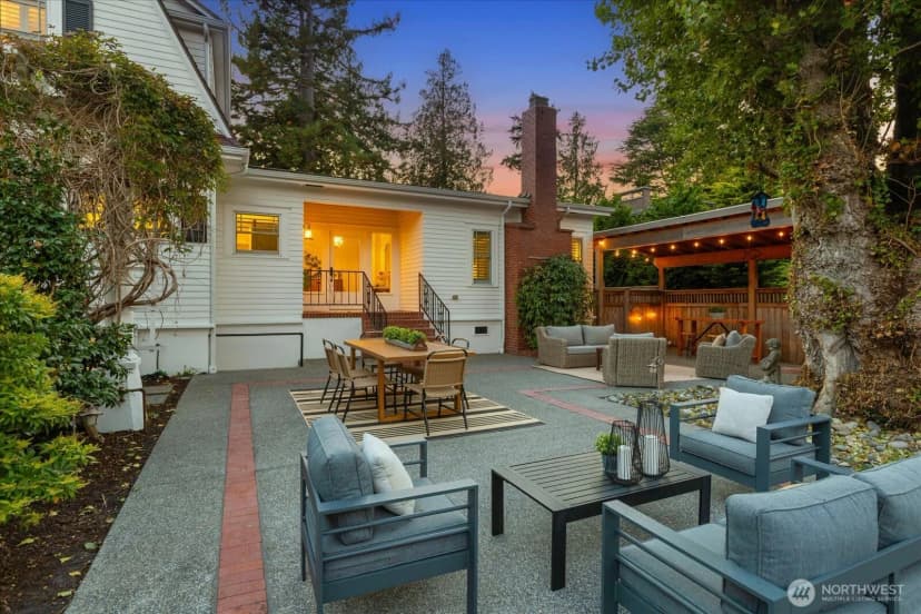 Property photo for 209 Caspers Street, Edmonds photo 6