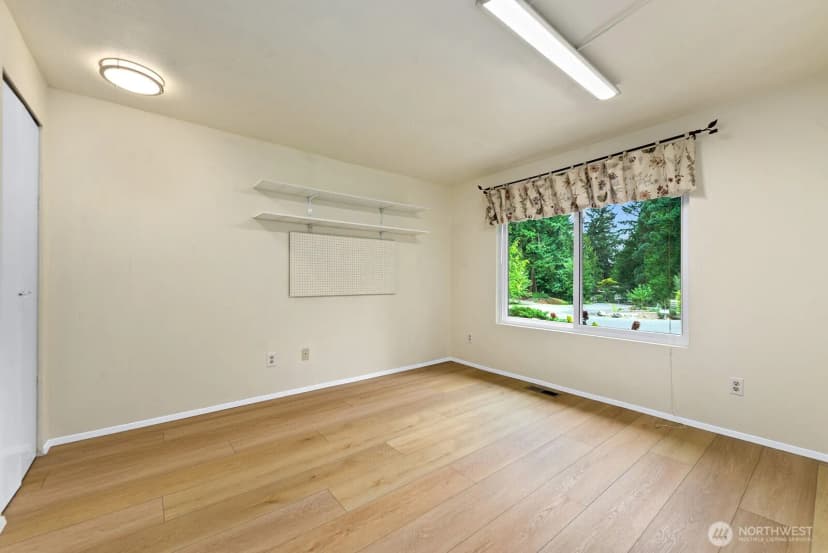 Property photo for 21903 Ne 18th Street, Sammamish photo 21