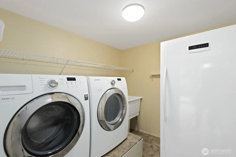 Property photo for 21903 Ne 18th Street, Sammamish photo 33