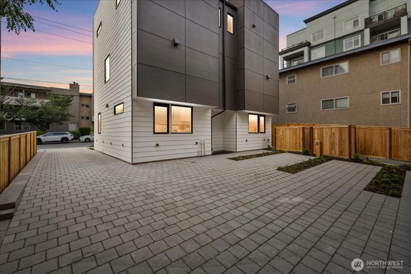 Property photo for 2419 Nw 57th Street #a, Seattle photo 31