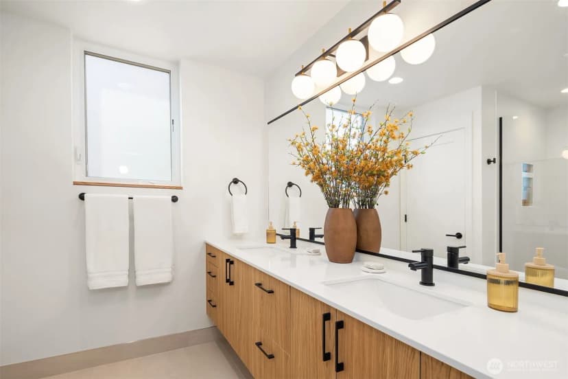 Property photo for 2419 Nw 57th Street #a, Seattle photo 18