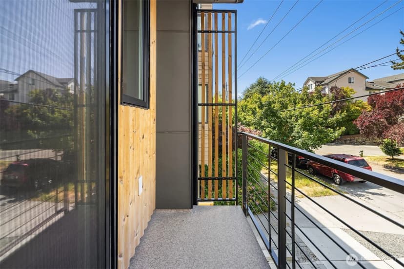 Property photo for 2419 Nw 57th Street #a, Seattle photo 3