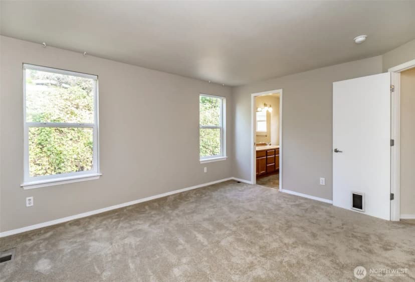Property photo for 1224 69th Avenue E, Fife photo 25