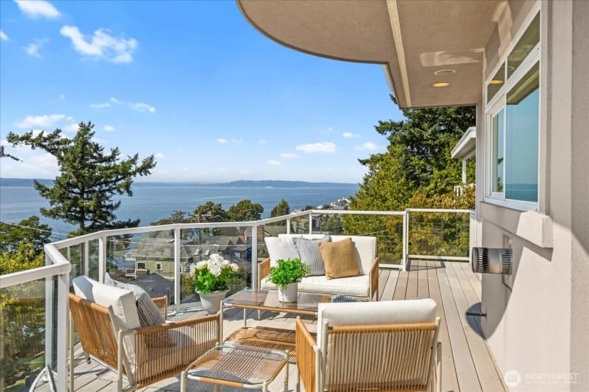 Property photo for 19000 Richmond Beach Drive Nw, Shoreline photo 6