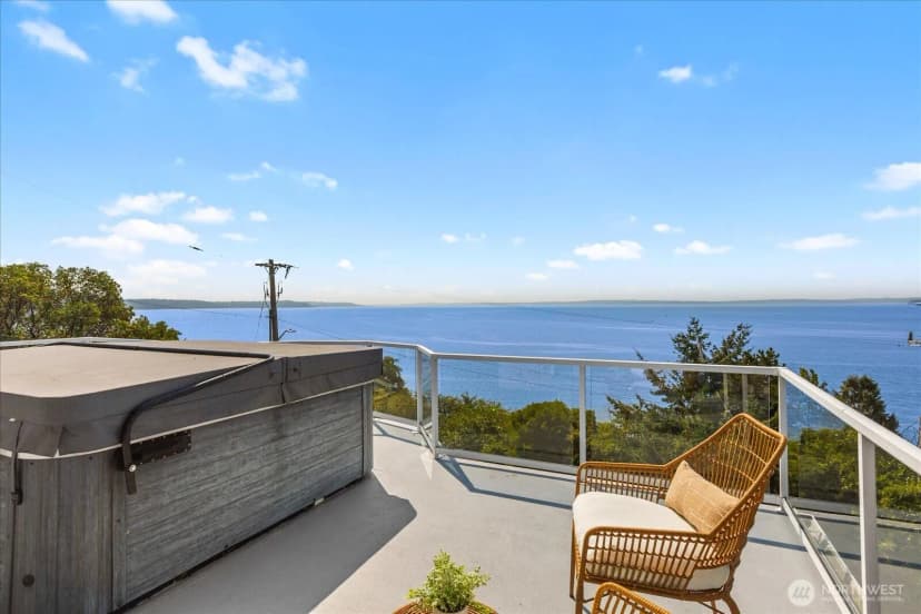 Property photo for 19000 Richmond Beach Drive Nw, Shoreline photo 23