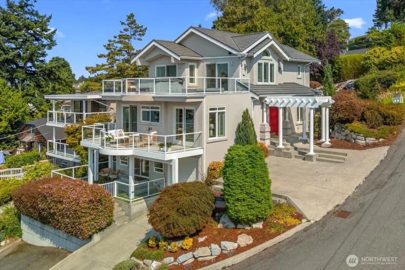 Property photo for 19000 Richmond Beach Drive Nw, Shoreline photo 3