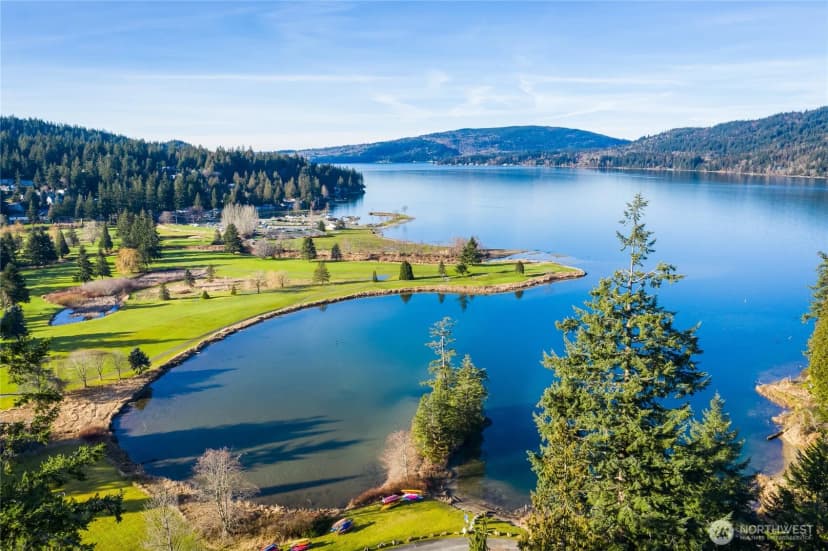 Property photo for 18 Sweetclover Circle, Bellingham photo 37