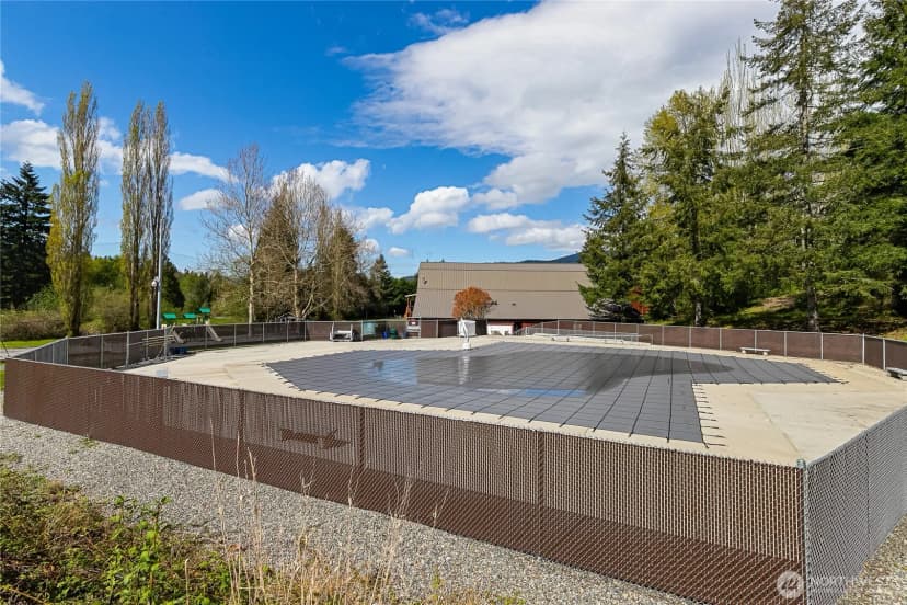 Property photo for 18 Sweetclover Circle, Bellingham photo 40