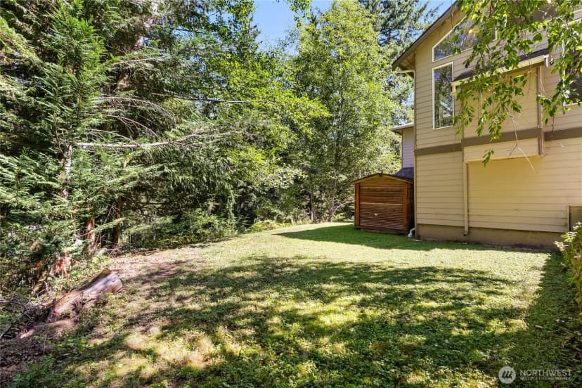 Property photo for 18 Sweetclover Circle, Bellingham photo 34