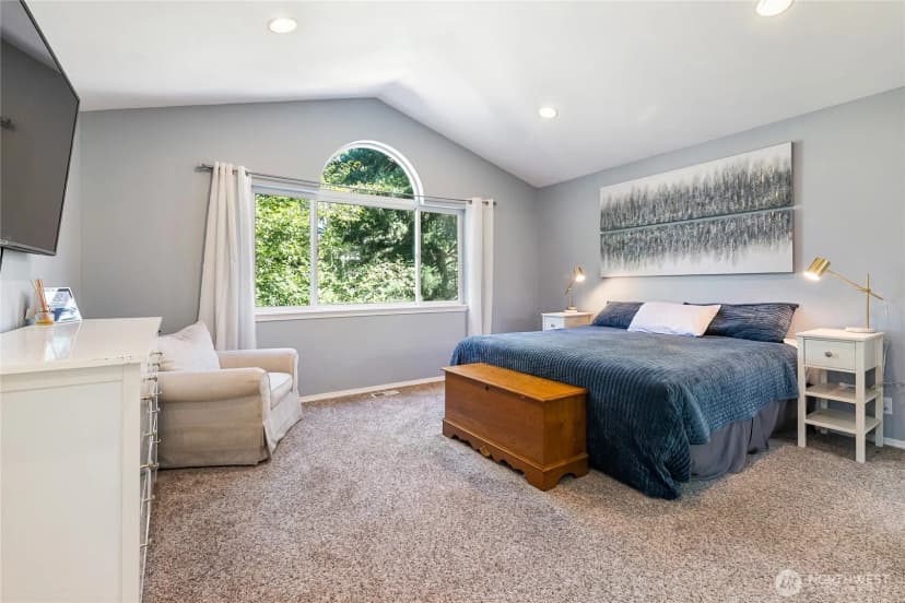 Property photo for 18 Sweetclover Circle, Bellingham photo 21