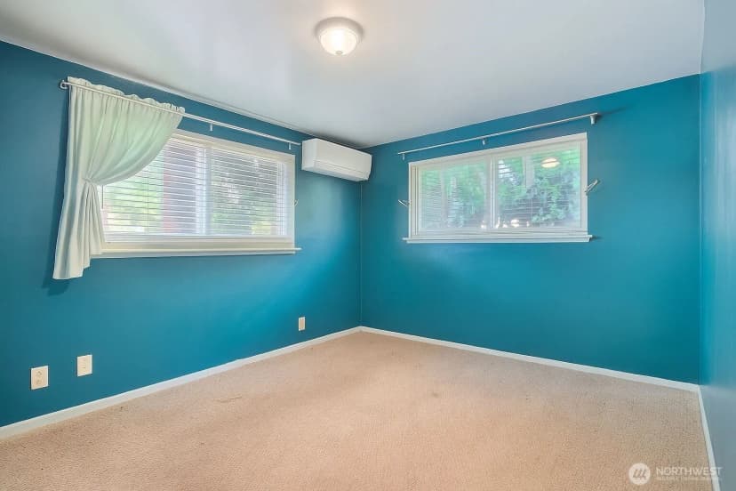 Property photo for 1646 S 124th Street, Seattle photo 7