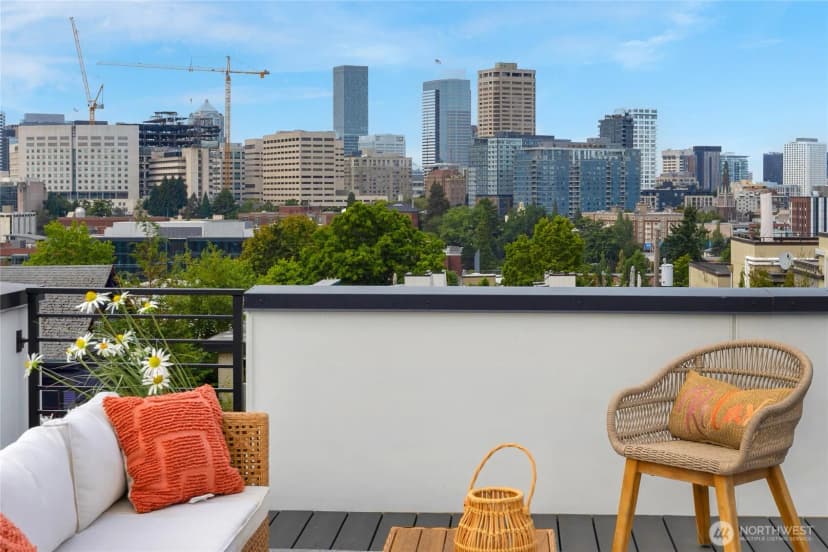 Property photo for 922 16th Avenue #a, Seattle photo 26