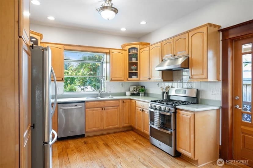 Property photo for 2837 Nw 61st Street, Seattle photo 13