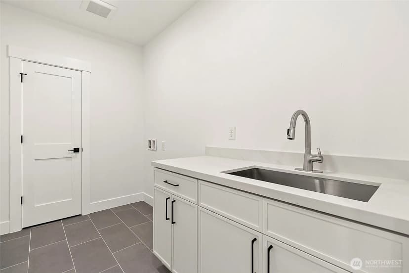 Property photo for 13665 Se 88th Way, Newcastle photo 31