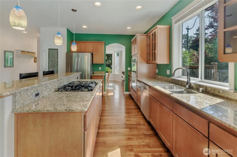 Property photo for 3807 Darian Street Se, Olympia photo 12