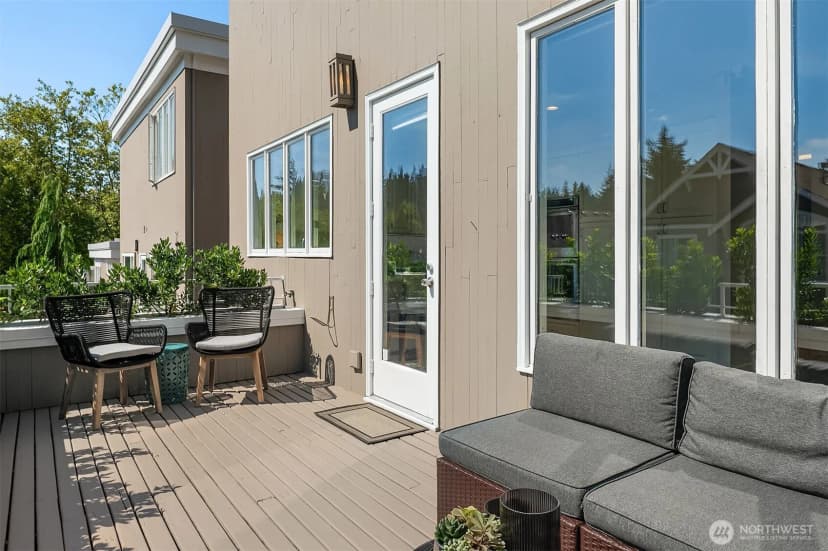 Property photo for 614 Bellevue Way Se #c1, Bellevue photo 21