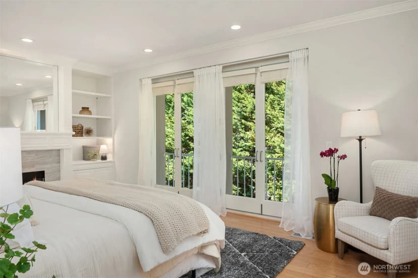 Property photo for 614 Bellevue Way Se #c1, Bellevue photo 22