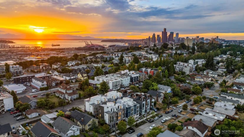 Property photo for 2335 16th Avenue S #c, Seattle