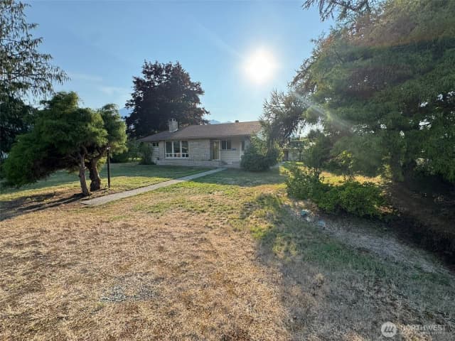 Property photo for 935 Madison Avenue, Darrington photo 4