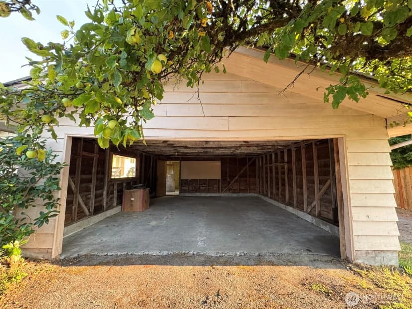 Property photo for 935 Madison Avenue, Darrington photo 11