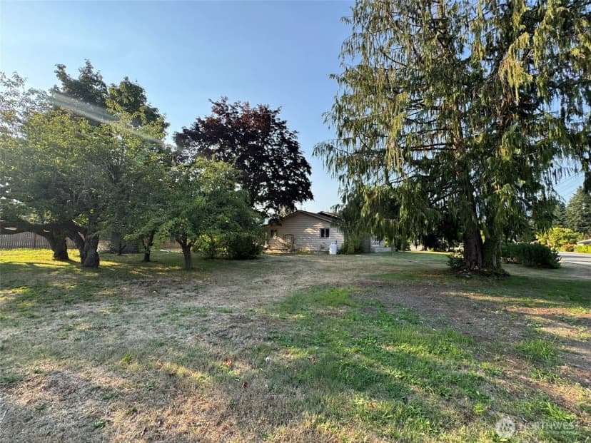 Property photo for 935 Madison Avenue, Darrington photo 10